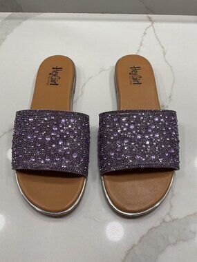 Hey Girl by Korky's Rhinestone Flat Sandals Size 8 Glam Sparkly